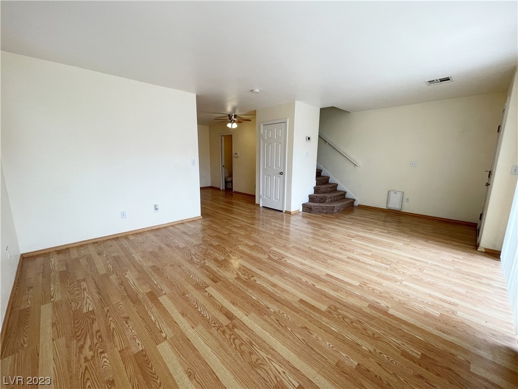 5635 Leaning Oak Avenue - Photo 3