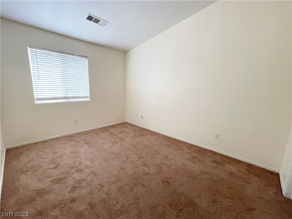 5635 Leaning Oak Avenue - Photo 10