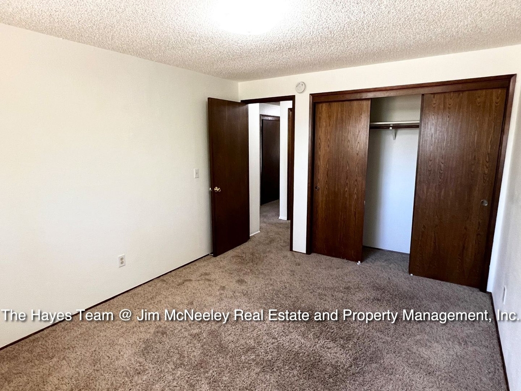 380 Ne Hyde Circle - Photo 21