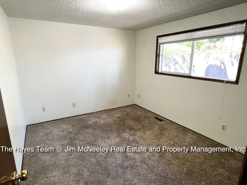 380 Ne Hyde Circle - Photo 15