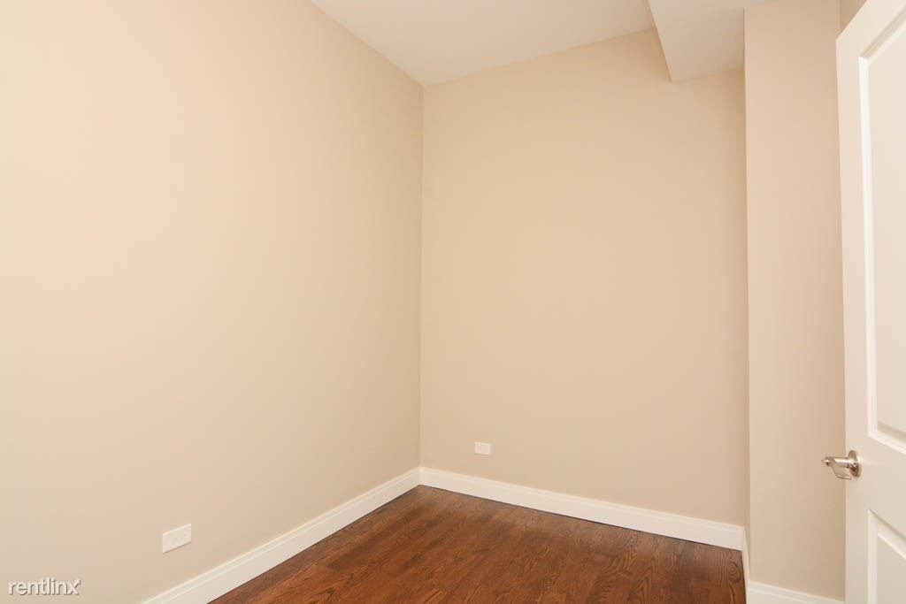 2637 W. Potomac, Unit 8 - Photo 15