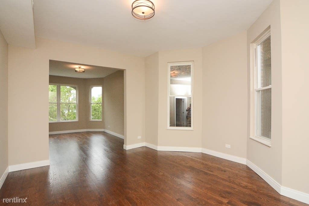 2637 W. Potomac, Unit 8 - Photo 6