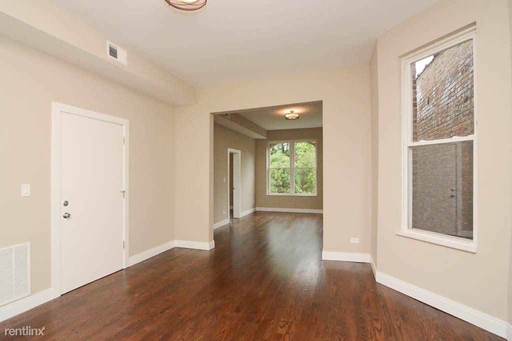 2637 W. Potomac, Unit 8 - Photo 7