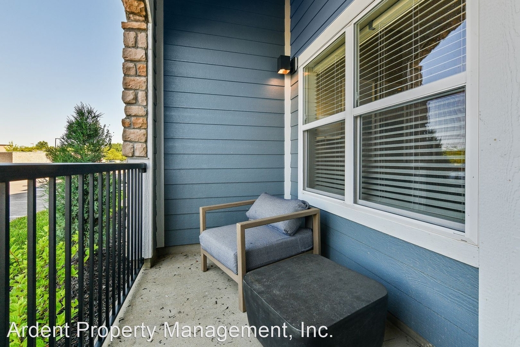 8891 Moreland Street - Photo 53