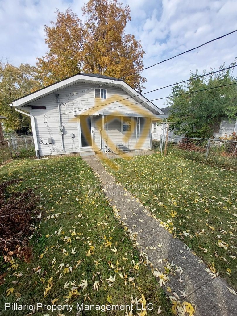 3907 Hoyt Ave. - Photo 3