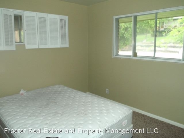 4213 S College Dr. - Photo 2