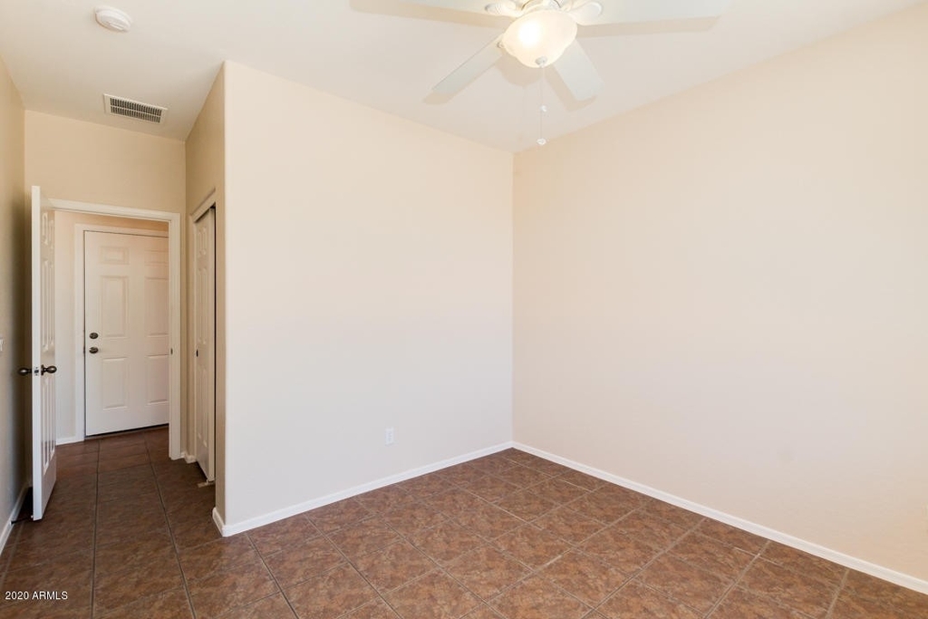 18350 W La Mirada Drive - Photo 41