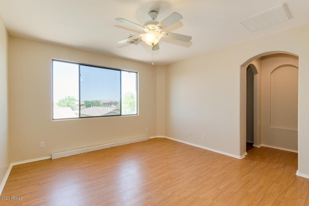 18350 W La Mirada Drive - Photo 30