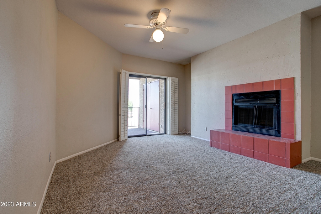 1352 E Highland Avenue - Photo 14