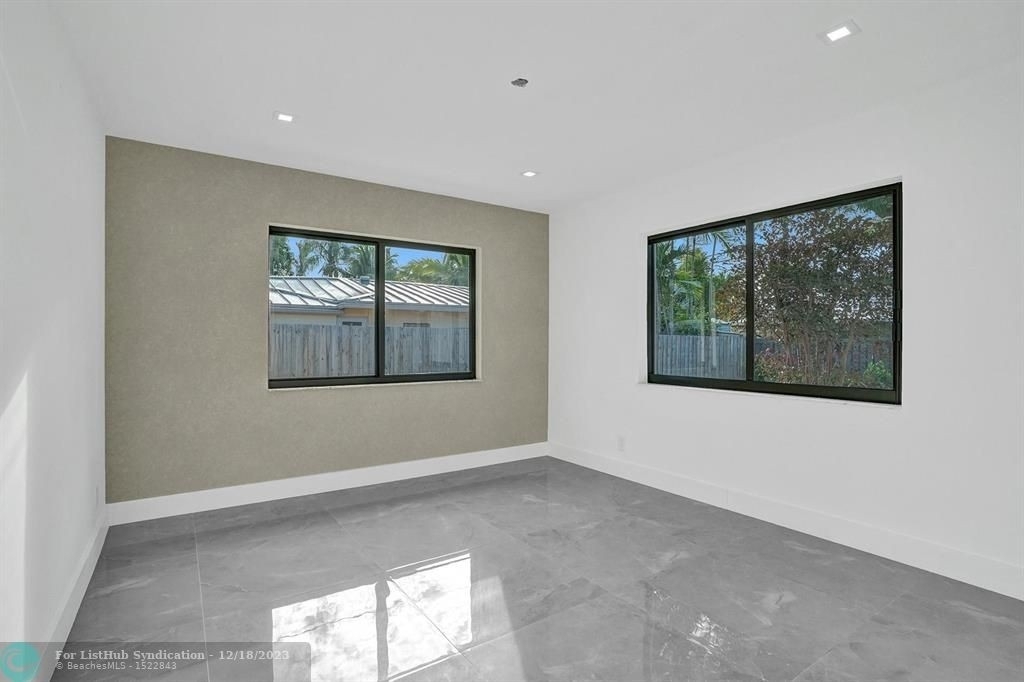 2632 Ne 29th Ct - Photo 17