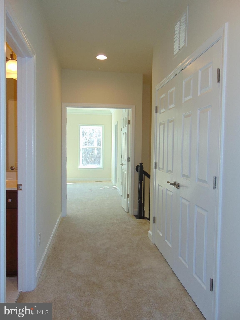 42641 Oak Park Sq - Photo 25