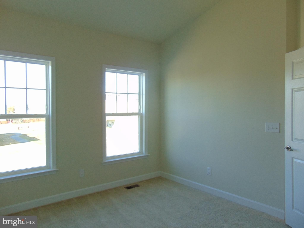 42641 Oak Park Sq - Photo 23