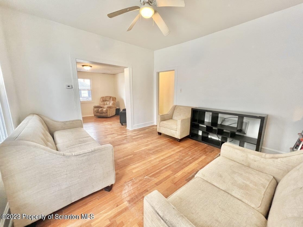 1219 Vine Street - Photo 8