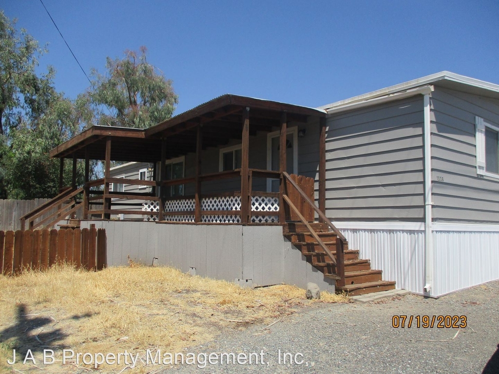 1338 Townhill Road - Photo 0