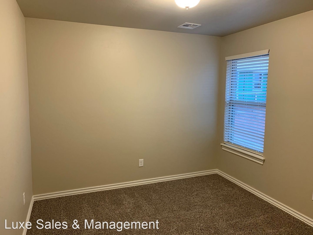 6316 Nw 178th Circle - Photo 12