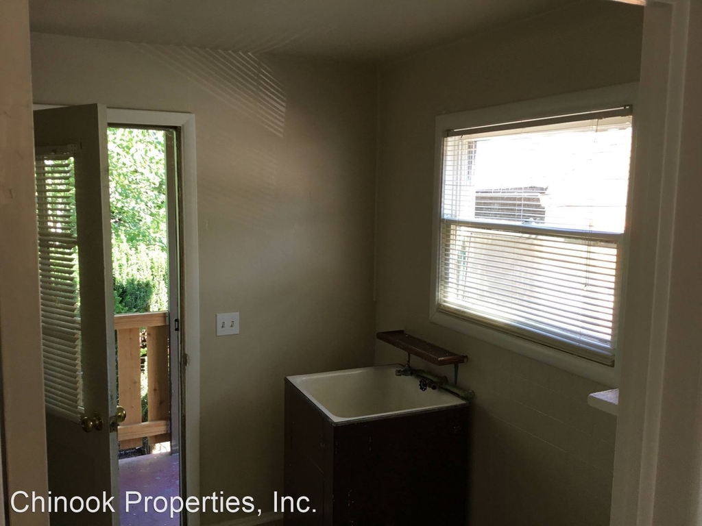 3489 Willamette St - Photo 8