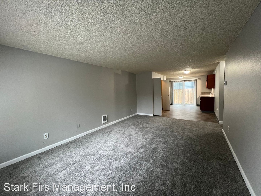 720 Se 187th - Photo 1