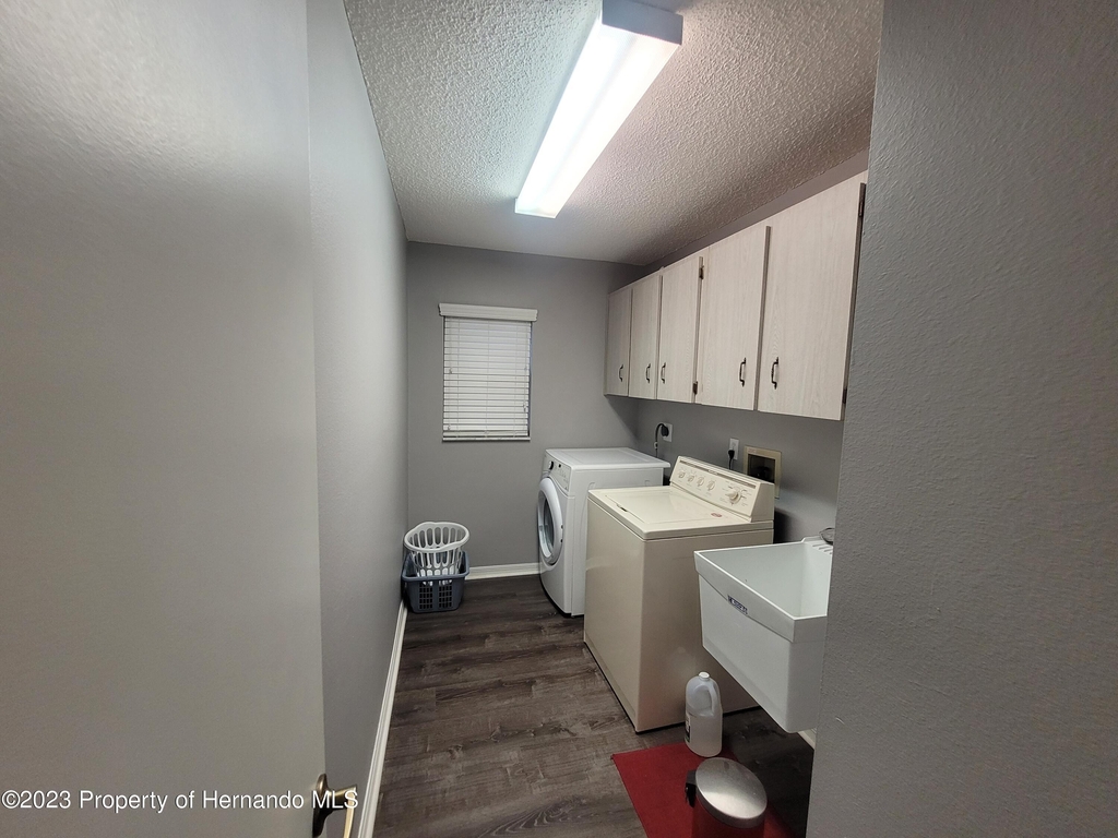 5088 Oyster Court - Photo 15