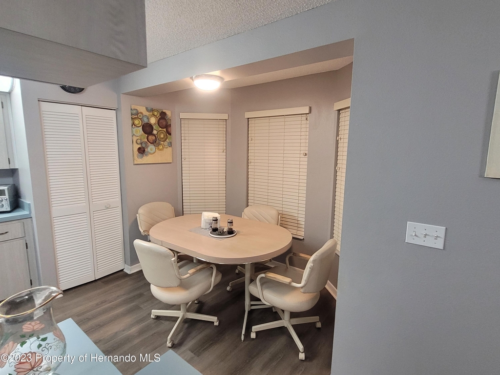 5088 Oyster Court - Photo 8