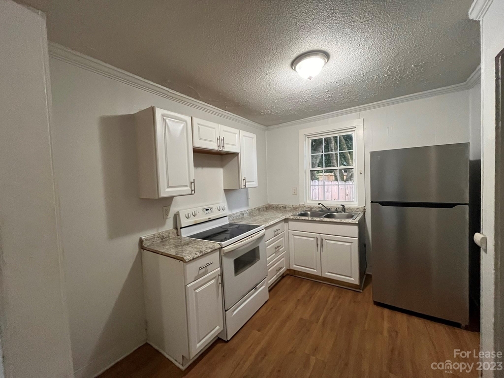 905 Rankin Avenue - Photo 6