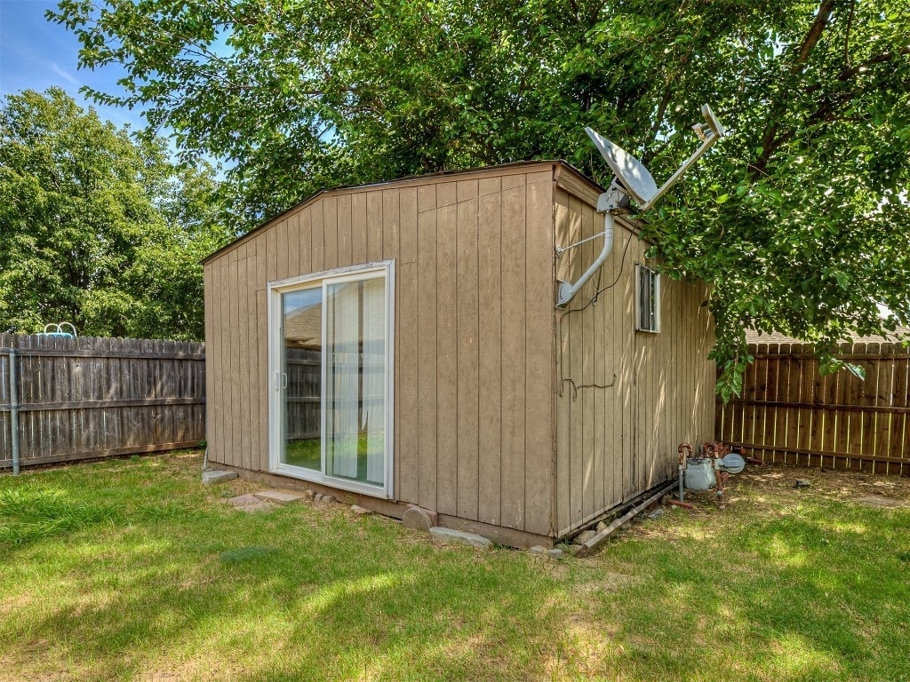 5008 Eric Drive - Photo 47