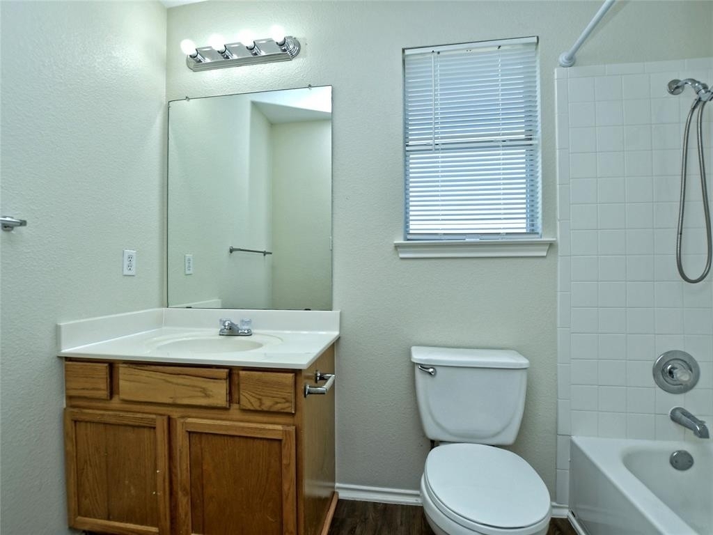 1616  Windy Park Ct - Photo 9