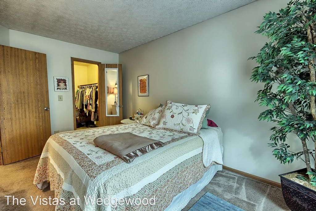 5550 Wind Drift Drive - Photo 6