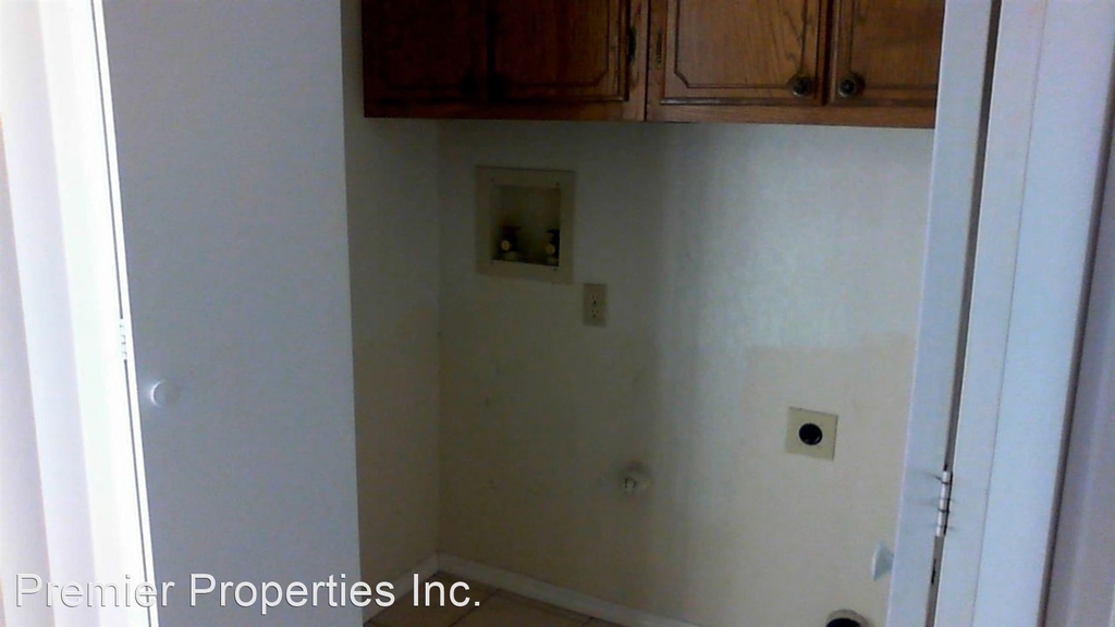 1443 W Calle Pueblo - Photo 11