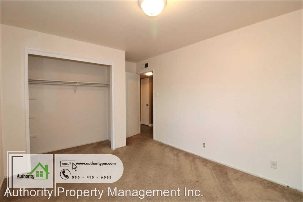 1605 Wisconsin Ave - Photo 17