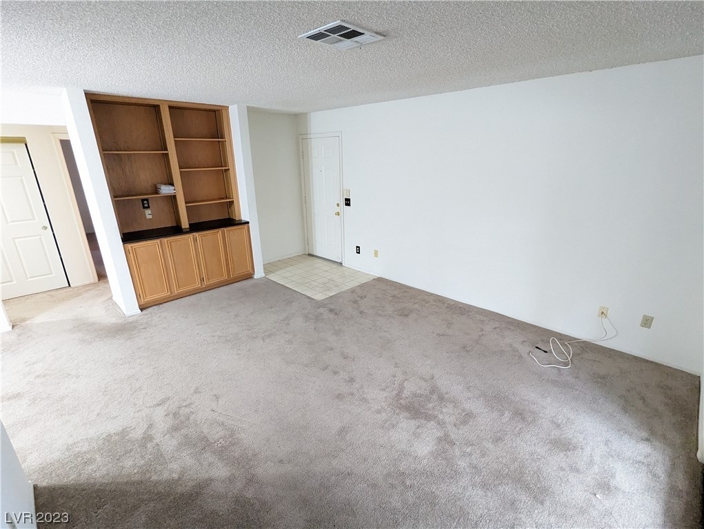 101 Luna Way - Photo 4