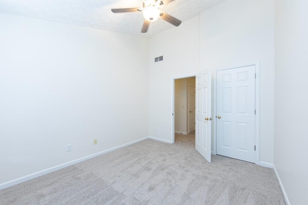 1501 Paramount Lane - Photo 15