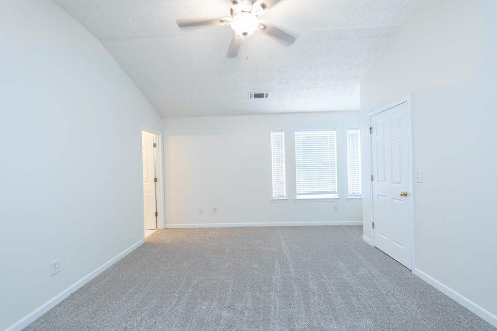 1501 Paramount Lane - Photo 22