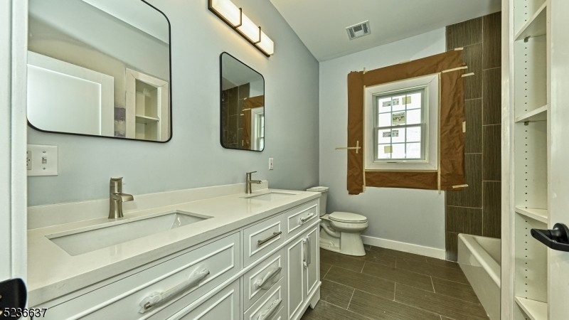 627 Bloomfield Ave - Photo 15