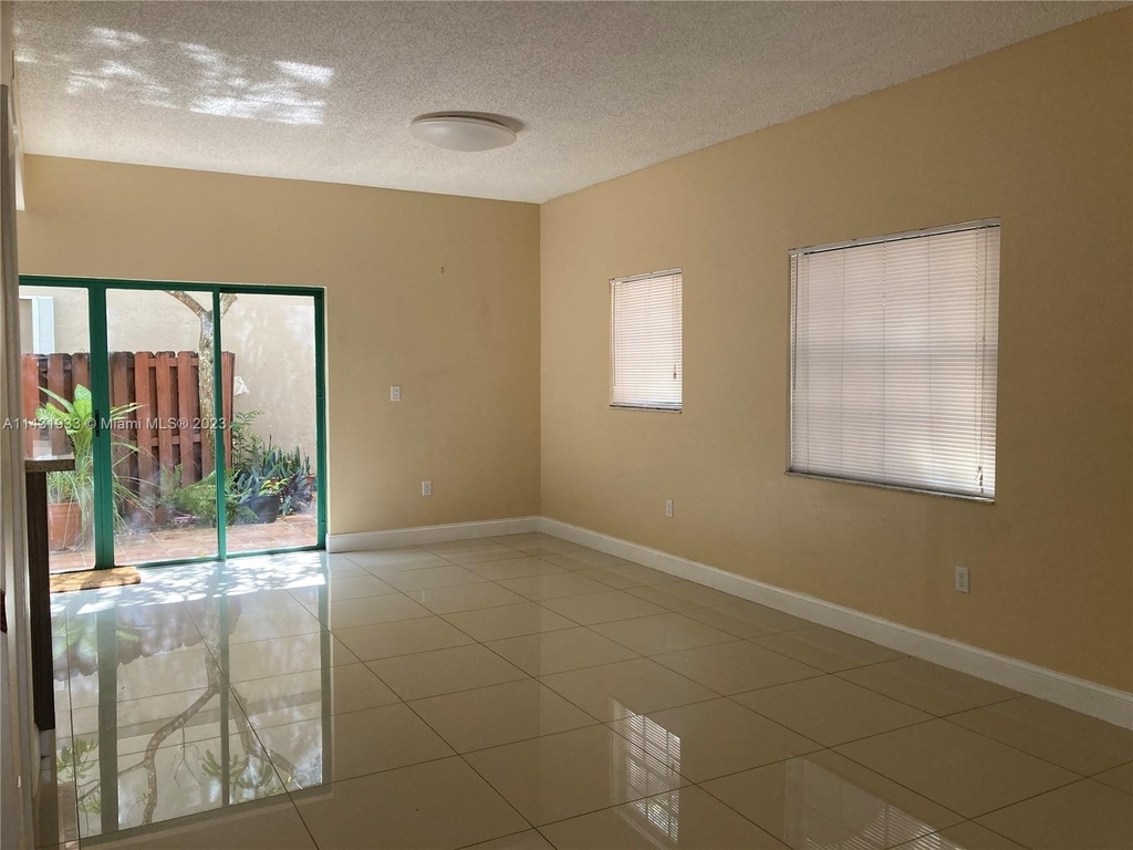 11443 Sw 148th Pl - Photo 7