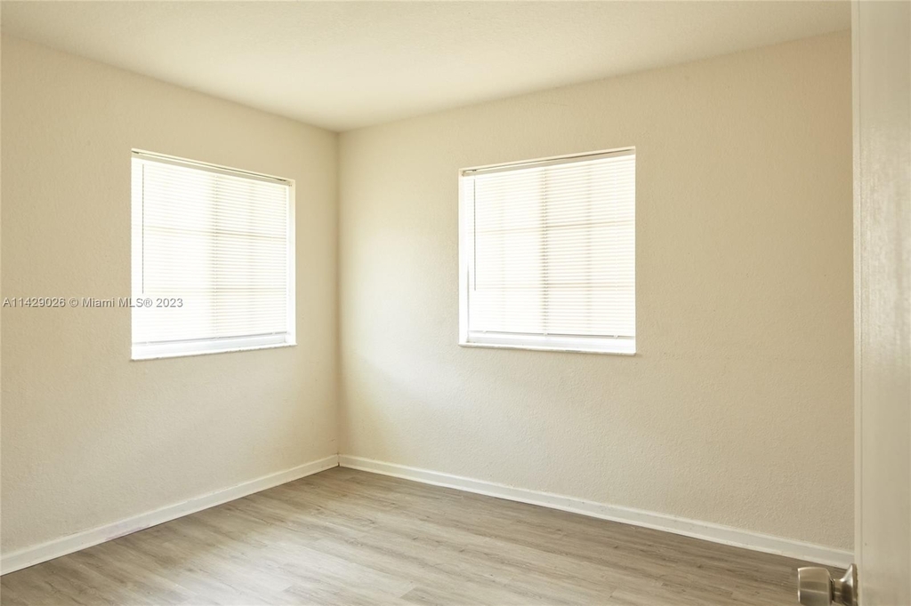 27910 Sw 140 Av - Photo 2