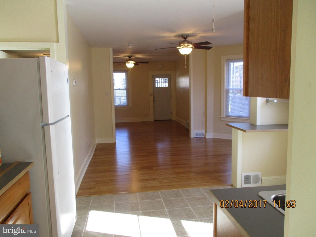 214 Staley Avenue - Photo 2