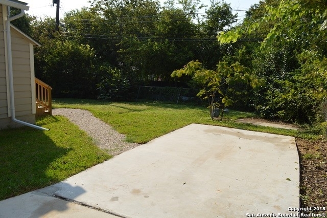 1812 Mardell St - Photo 11