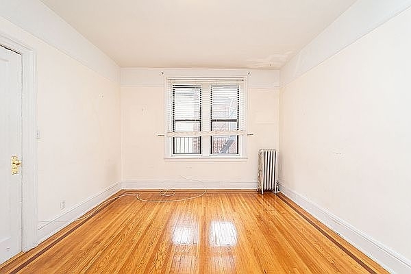 22-5 37th Street - Photo 3