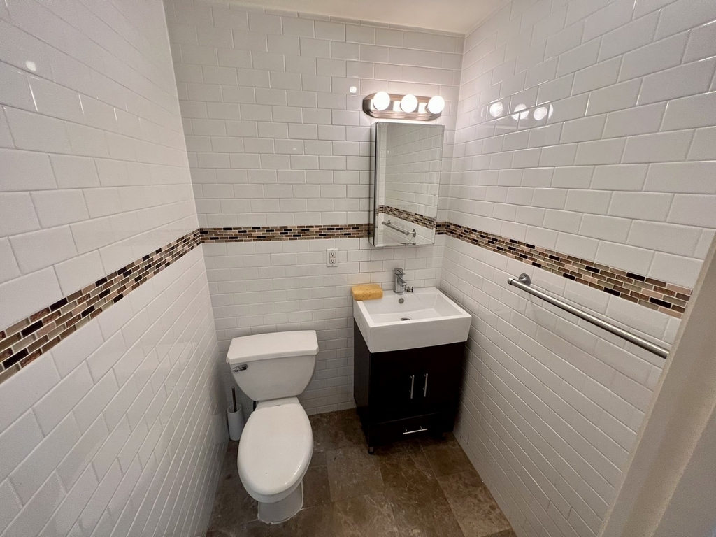 25-21 34th Street - Photo 7
