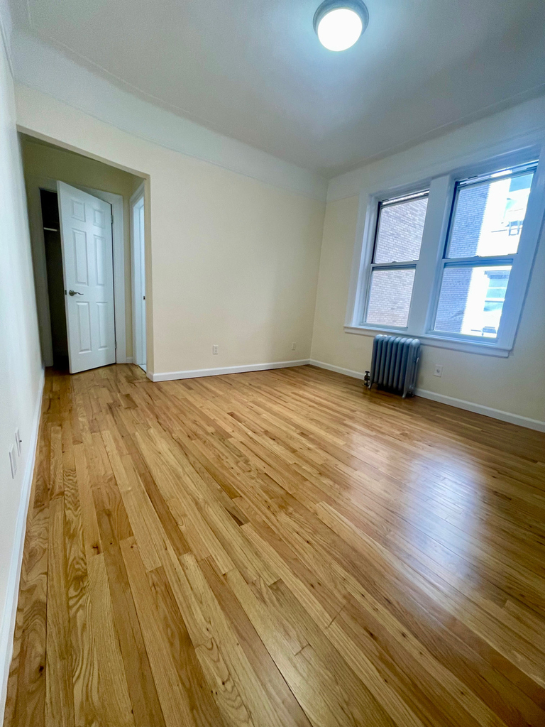 117 West 13th Street - Photo 0