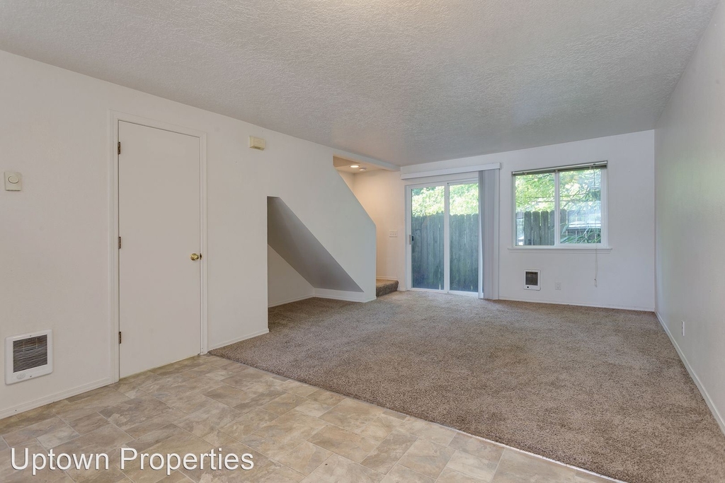 228 Se 106th Ave - Photo 10