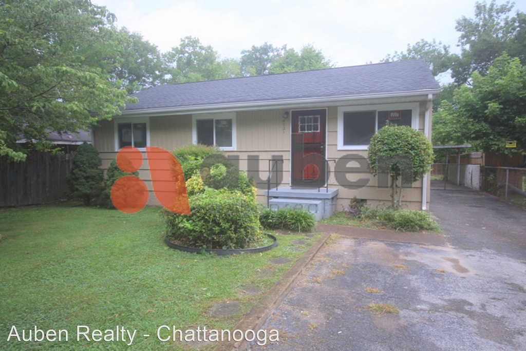 4755 Rogers Road - Photo 0