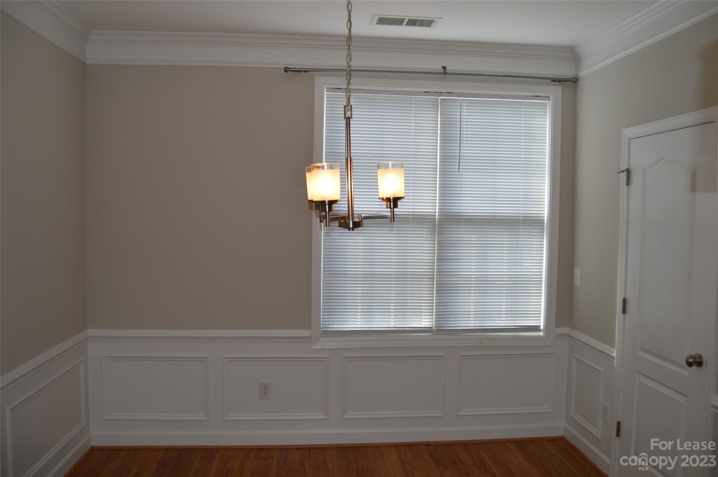 141 Market Place Avenue - Photo 1