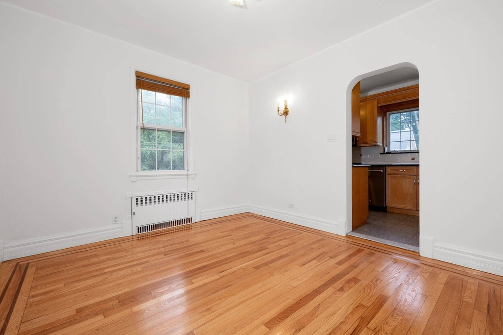 5938 Fieldston Road - Photo 3