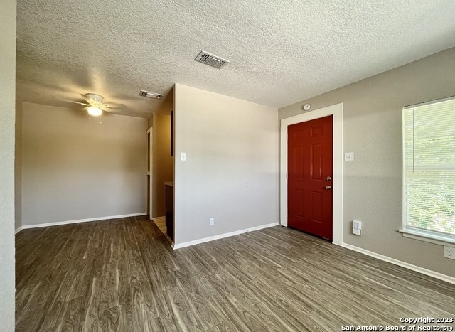 10910 Baltic Dr - Photo 2