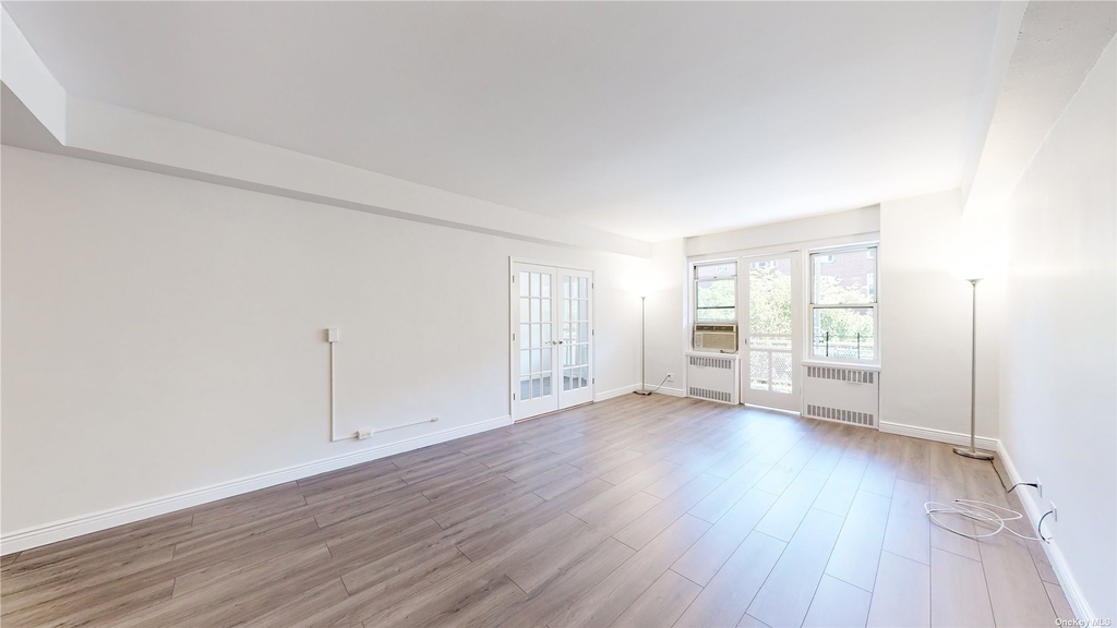 69-10 108th Street - Photo 2