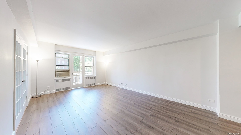 69-10 108th Street - Photo 4