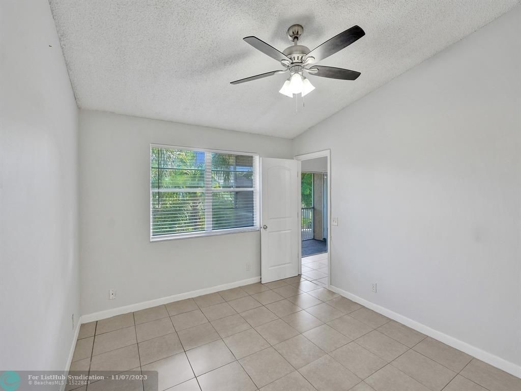 11586 Nw 43rd Ct - Photo 12