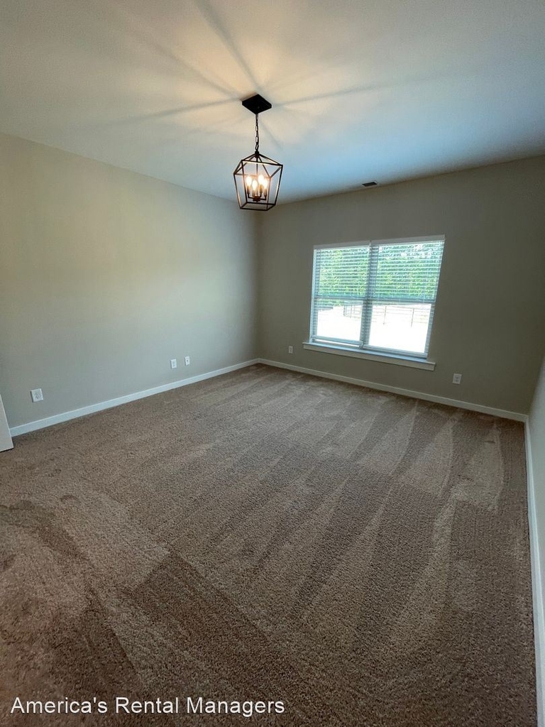 554 Troubadour Lane - Photo 14