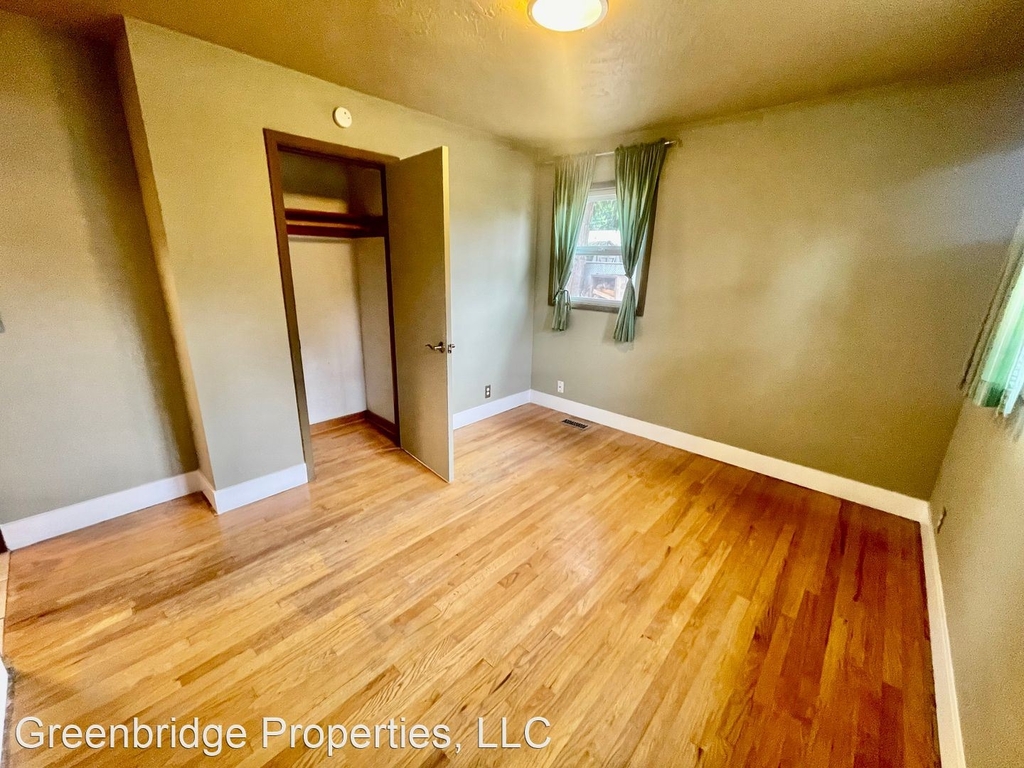 1236 Se 86th Ave. - Photo 21